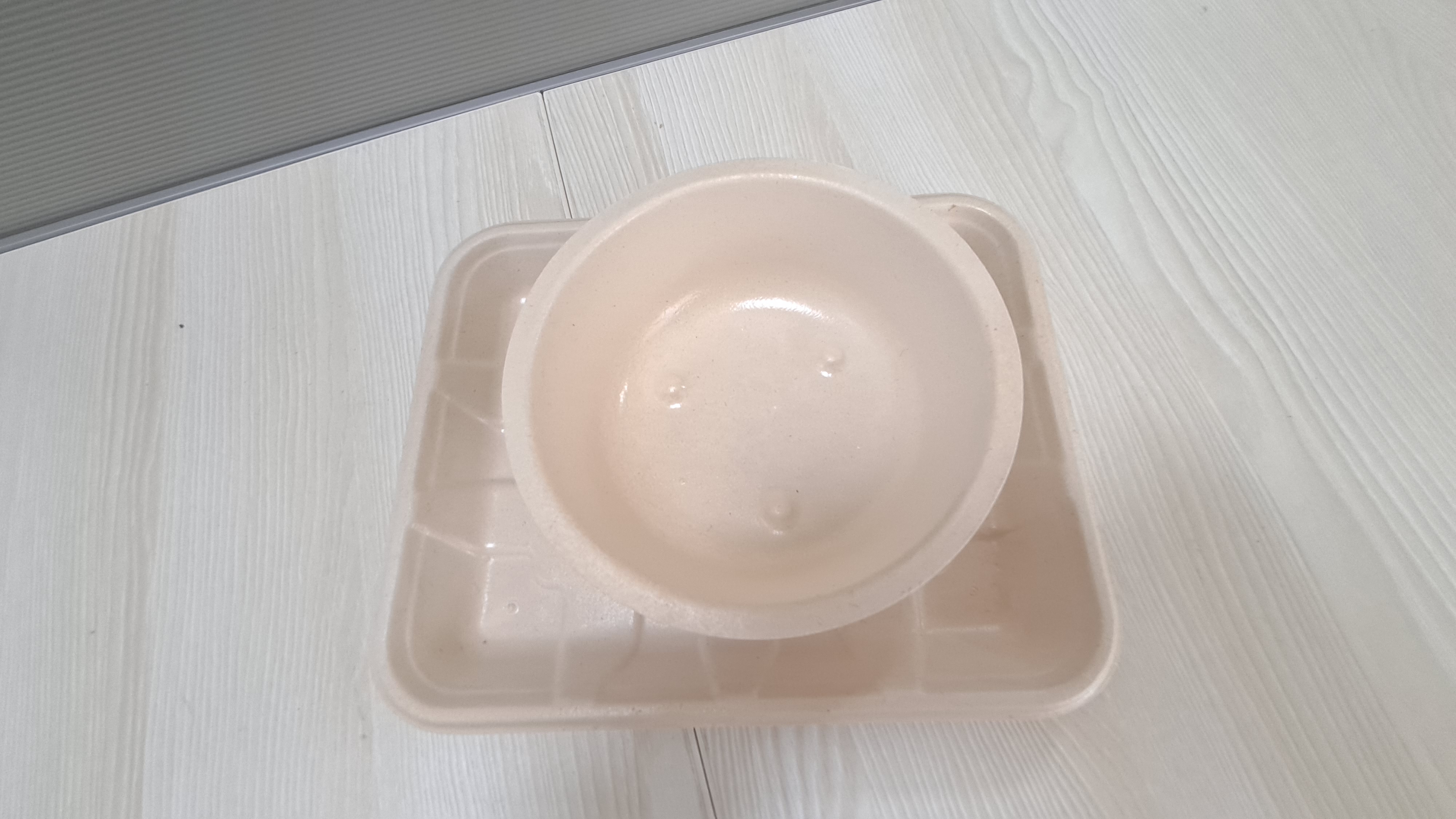 纸浆模塑餐具喷涂 一次性餐具喷涂